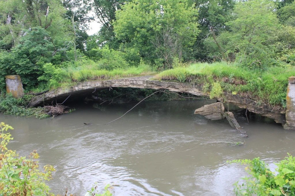 Abandoned Rooks Creek Bridge